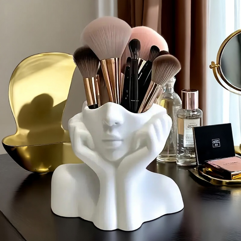 Face Shape Makeup Brush Holder - Beauty Makeup Artist review and price