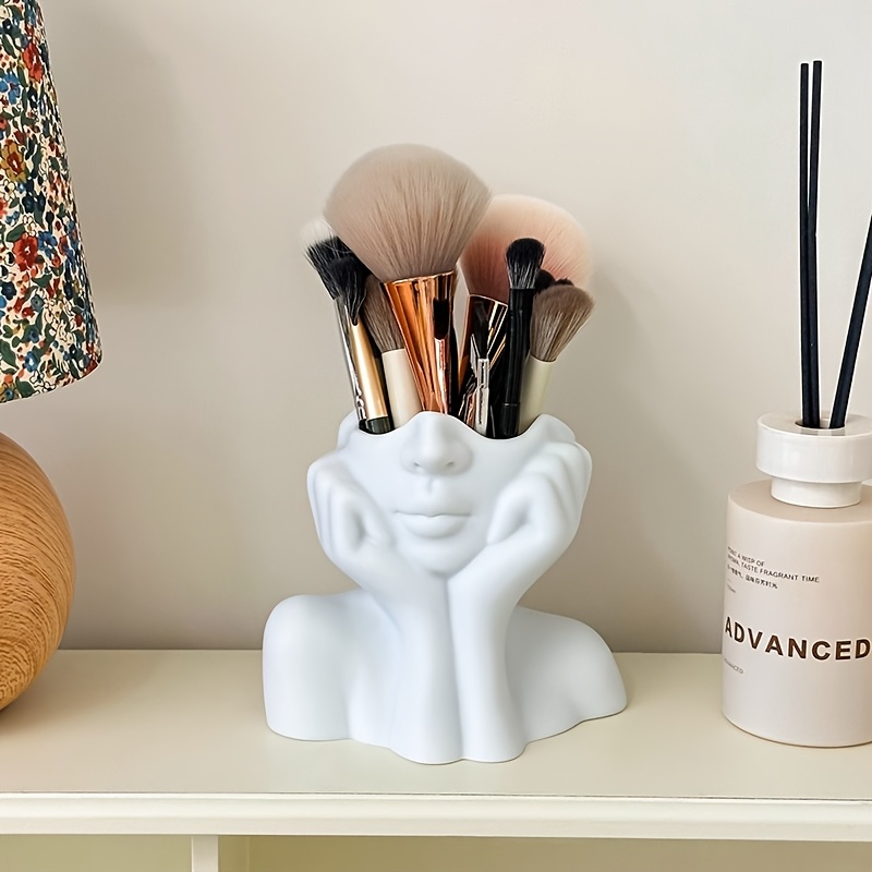 Face Shape Makeup Brush Holder - Beauty Makeup Artist review and price