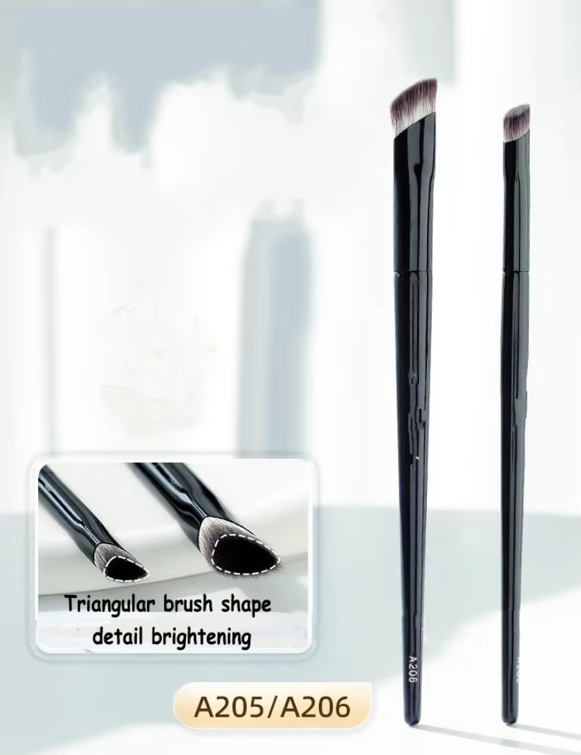 Triangle Makeup Brush Conceale - Beauty Makeup Logo Design review and price